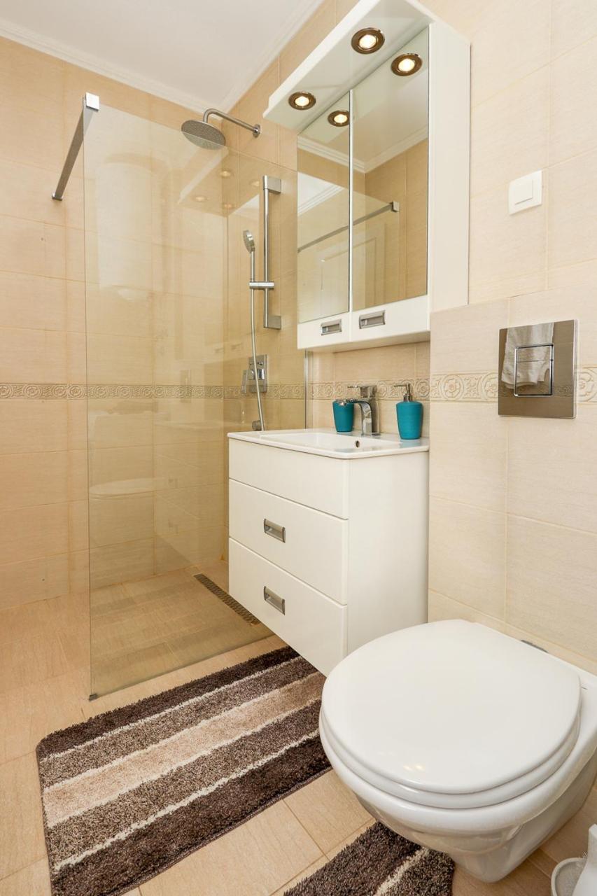 Apartment Sidro Petrovac Buitenkant foto